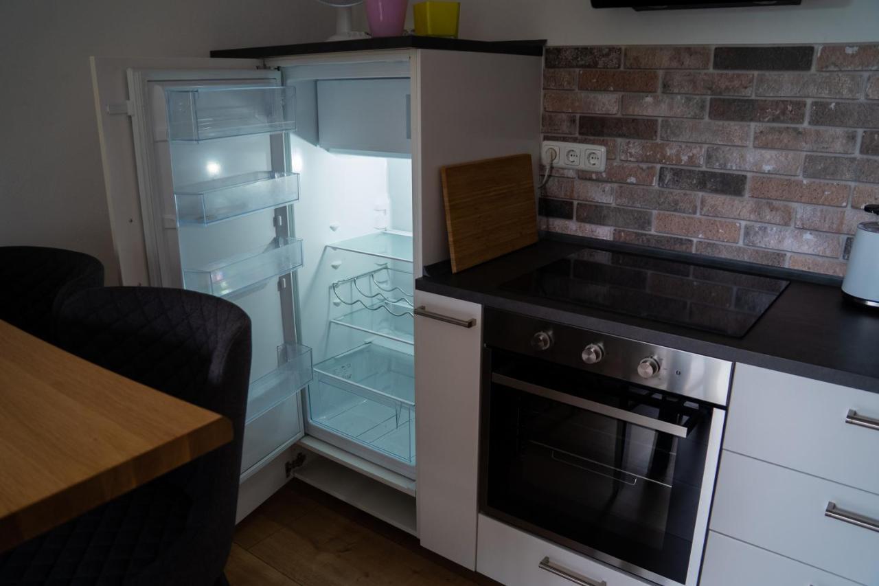 No 5 Apartament